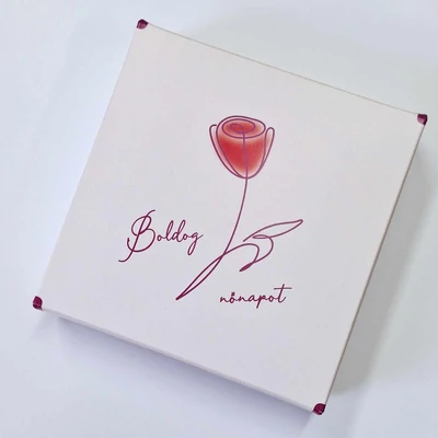 Tulipán formacukor nőnapi