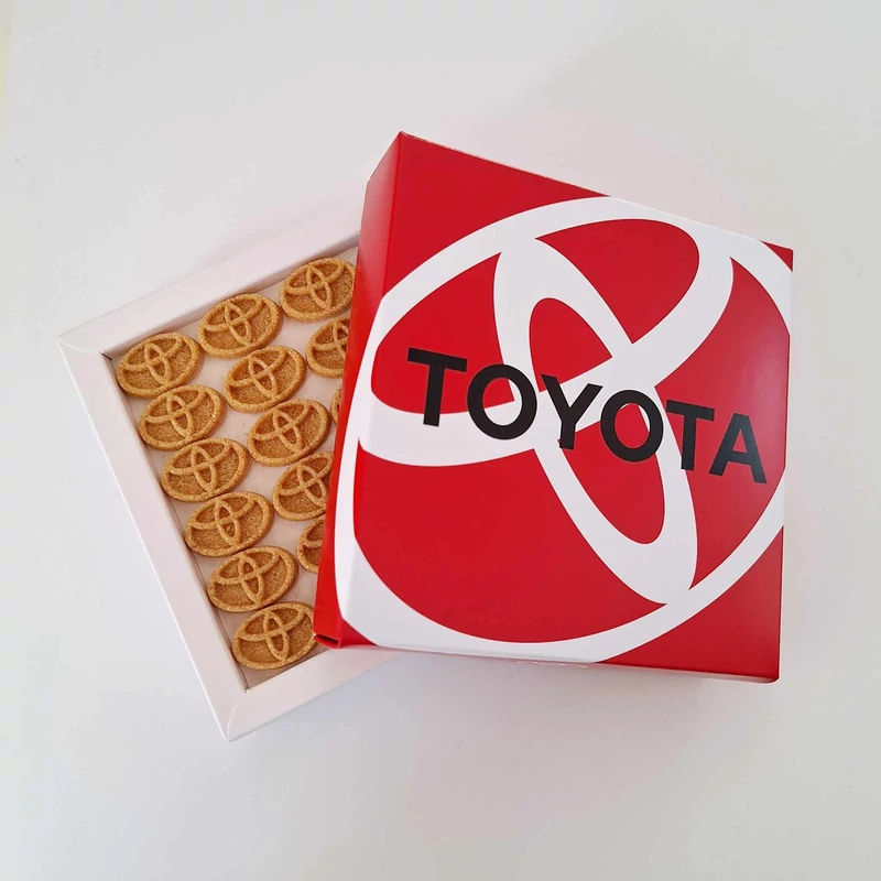 Toyota embléma formacukor